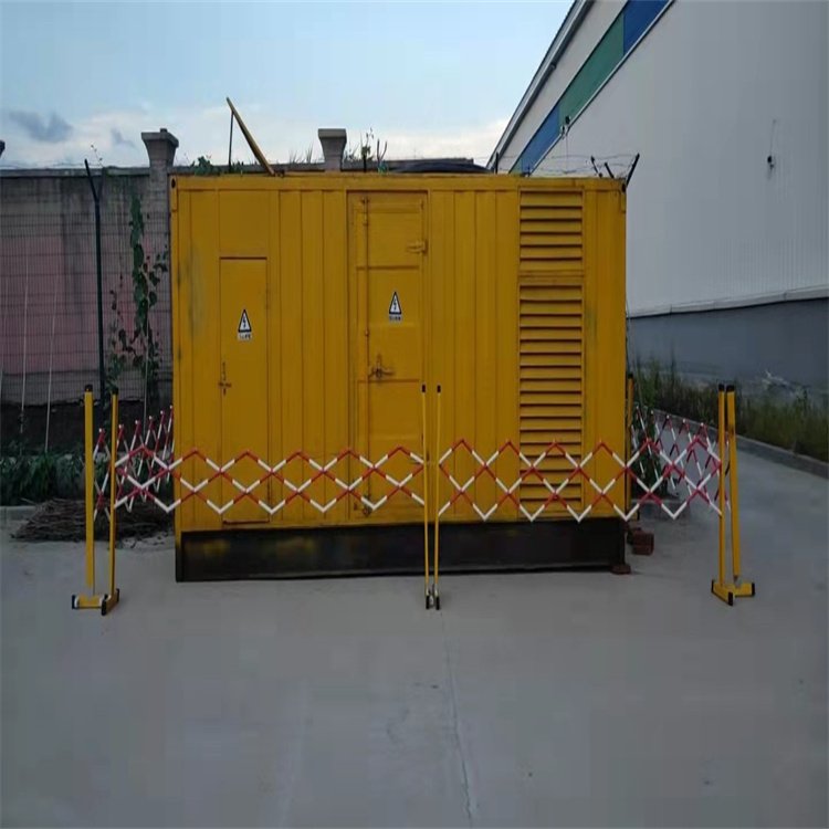 红旗发电机组油箱盖上留出小气孔有什么用？