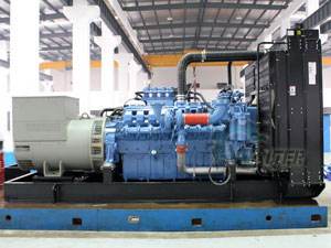 红旗如何判断空气滤清器是否需要更换？